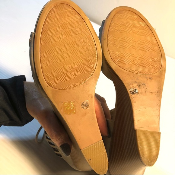 Chinese Laundry Tan Taupe Wedges 8.5 / 39 - Picture 11 of 11